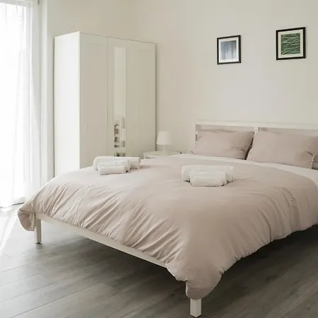 Marina 1 Apartment