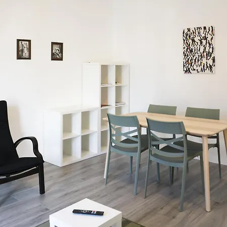 Marina 1 Apartamento *